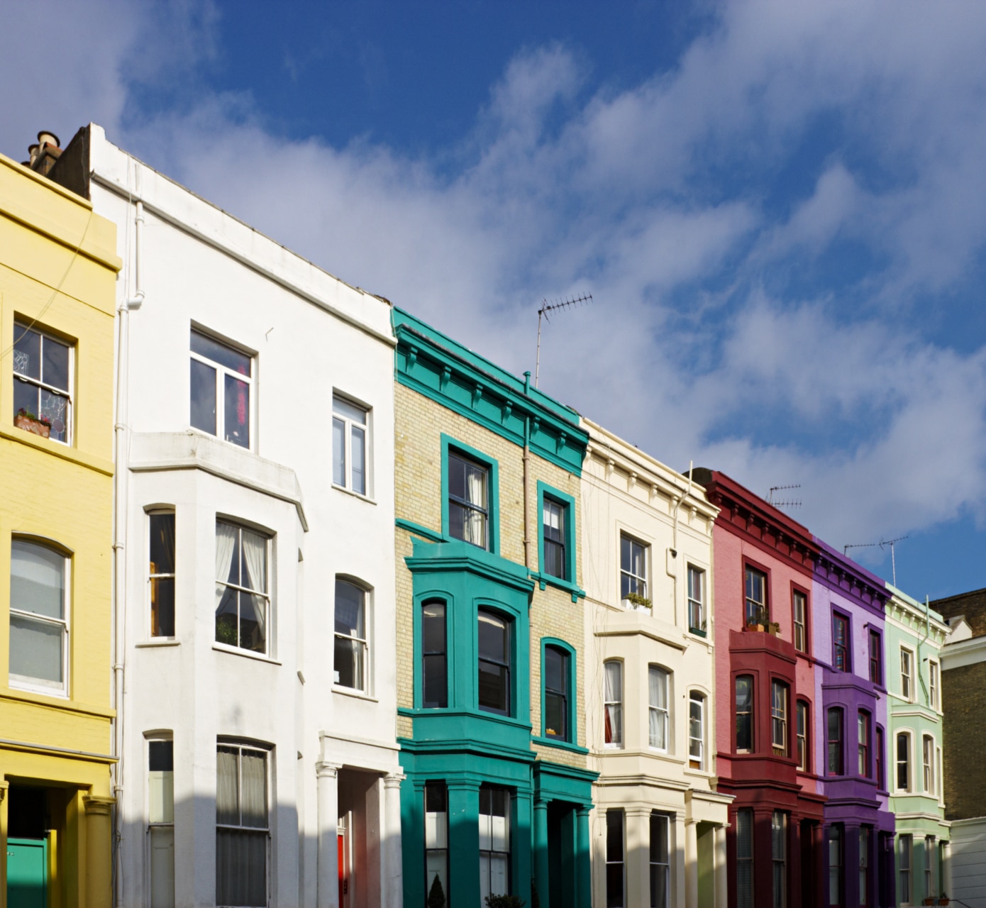 Case colorate a schiera a Notting Hill