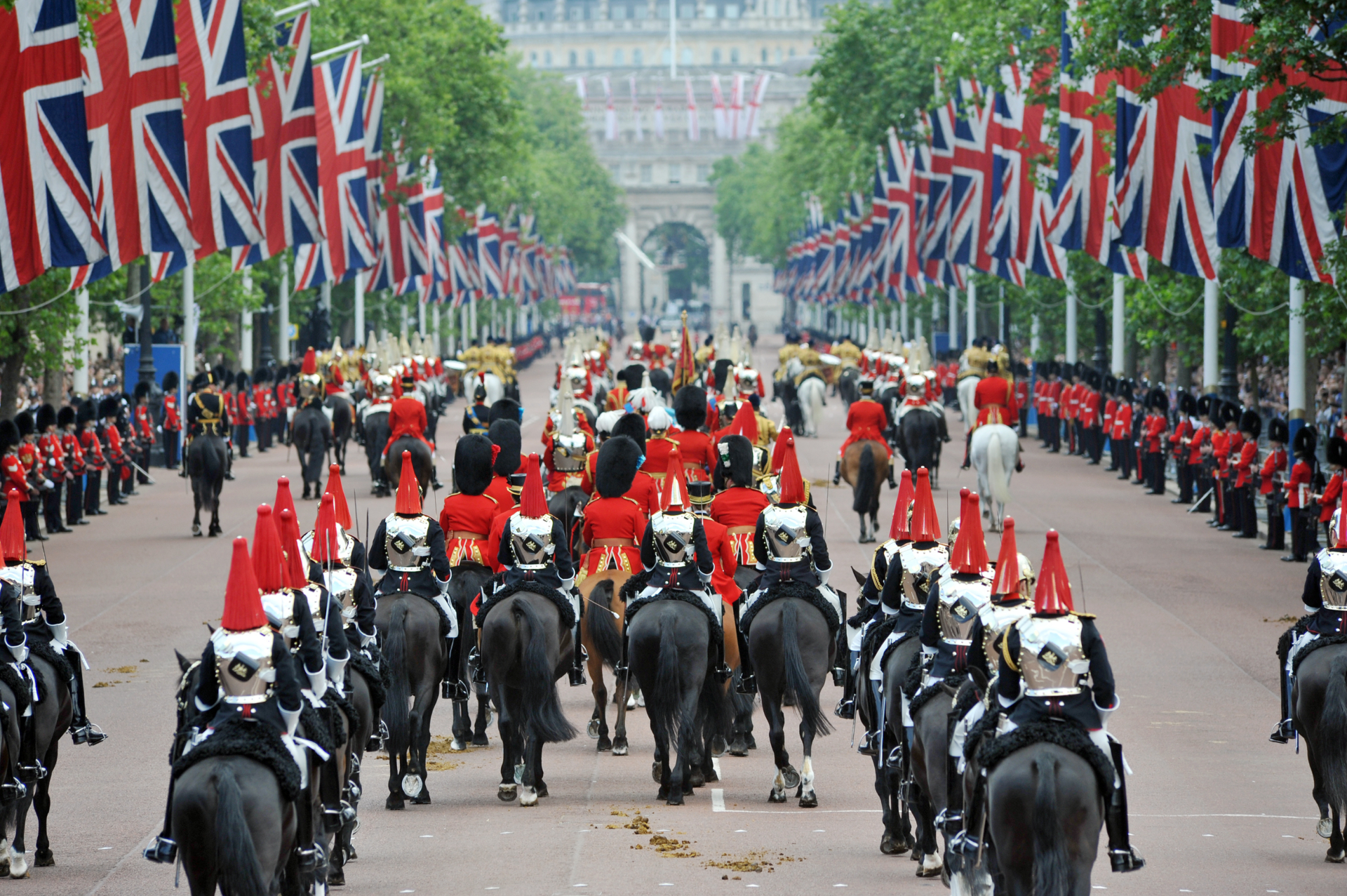Parata a cavallo davanti a Buckingham Palace