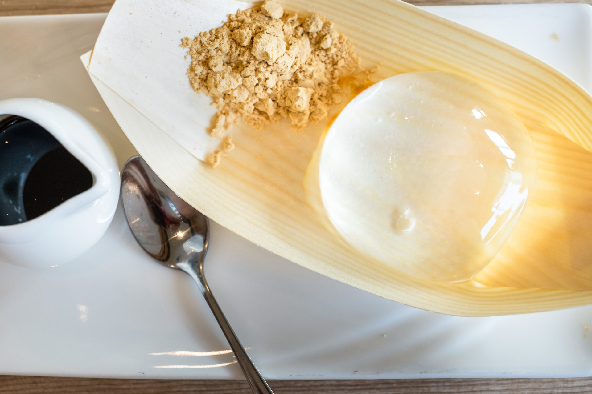 Tokyo Mizu Shingen Mochi (Japanese desert)