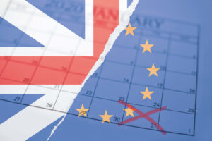 Bandiera lacerata tra Regno Unito e Unione Europea