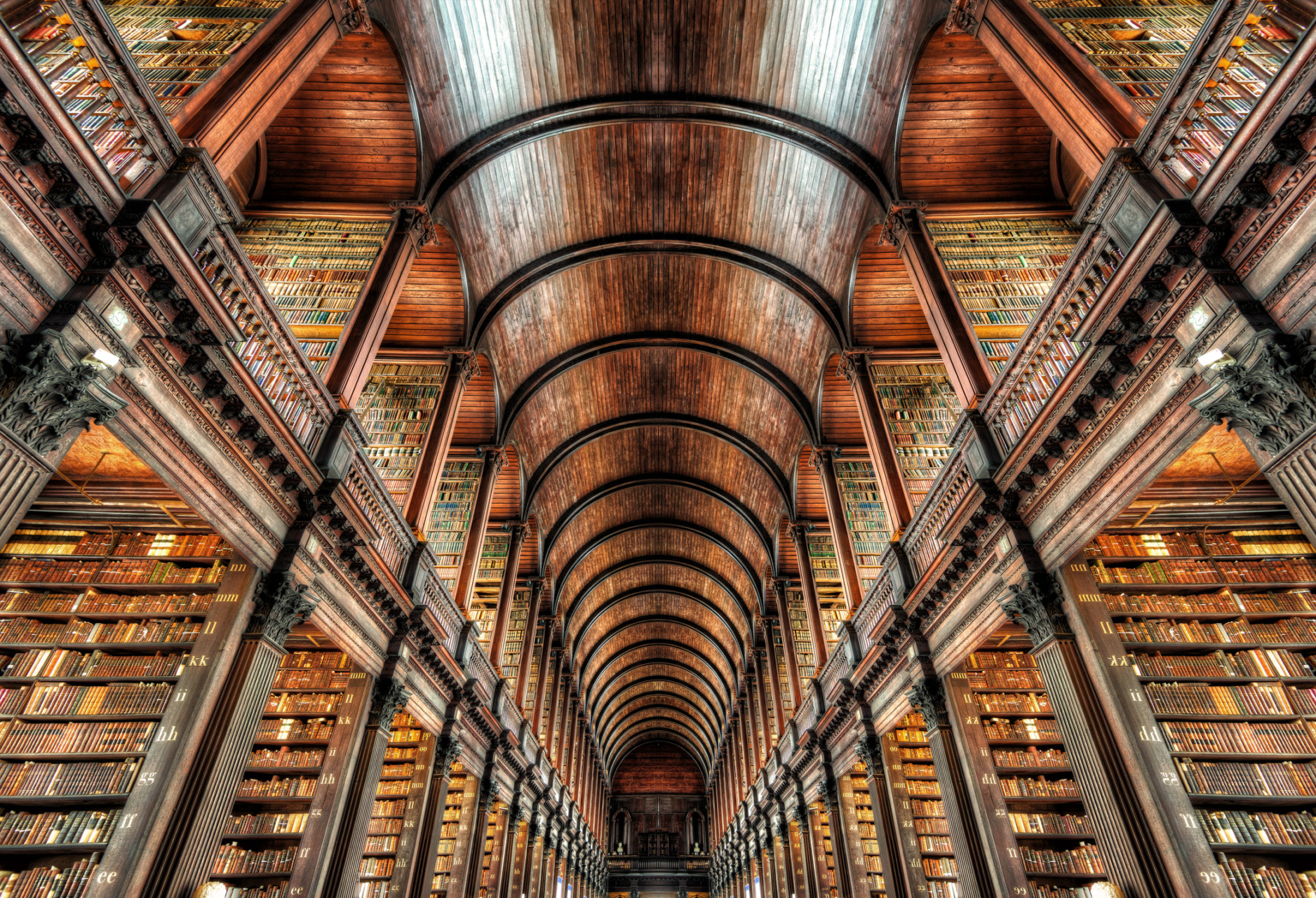 Libreria del Trinity College a Dublino