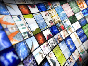 collage di monitor