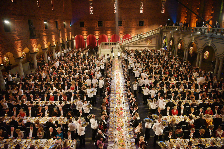 Il Premio Nobel: le origini, le curiosità e l'attualità Il banchetto dei Premi Nobel 2014, Stockholm Concert Hall. © Nobel Media AB - Photo: Alexander Mahmoud
