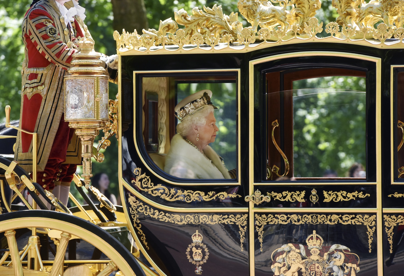 Cerimonie e tradizioni della Gran Bretagna reale Carrozza con la regina Elisabetta