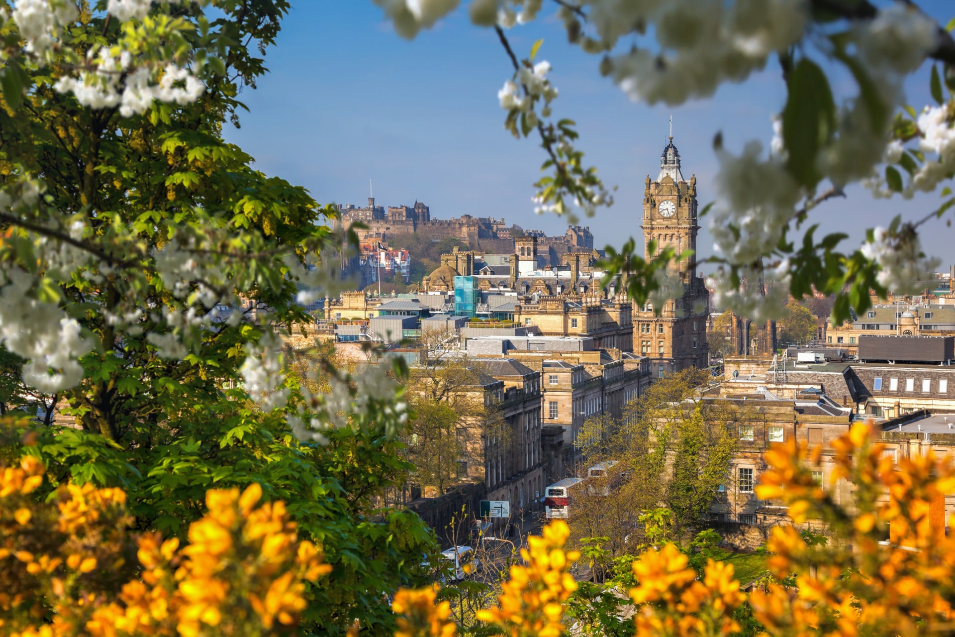 I luoghi più belli del mondo in primavera Edimburgo con fioritura