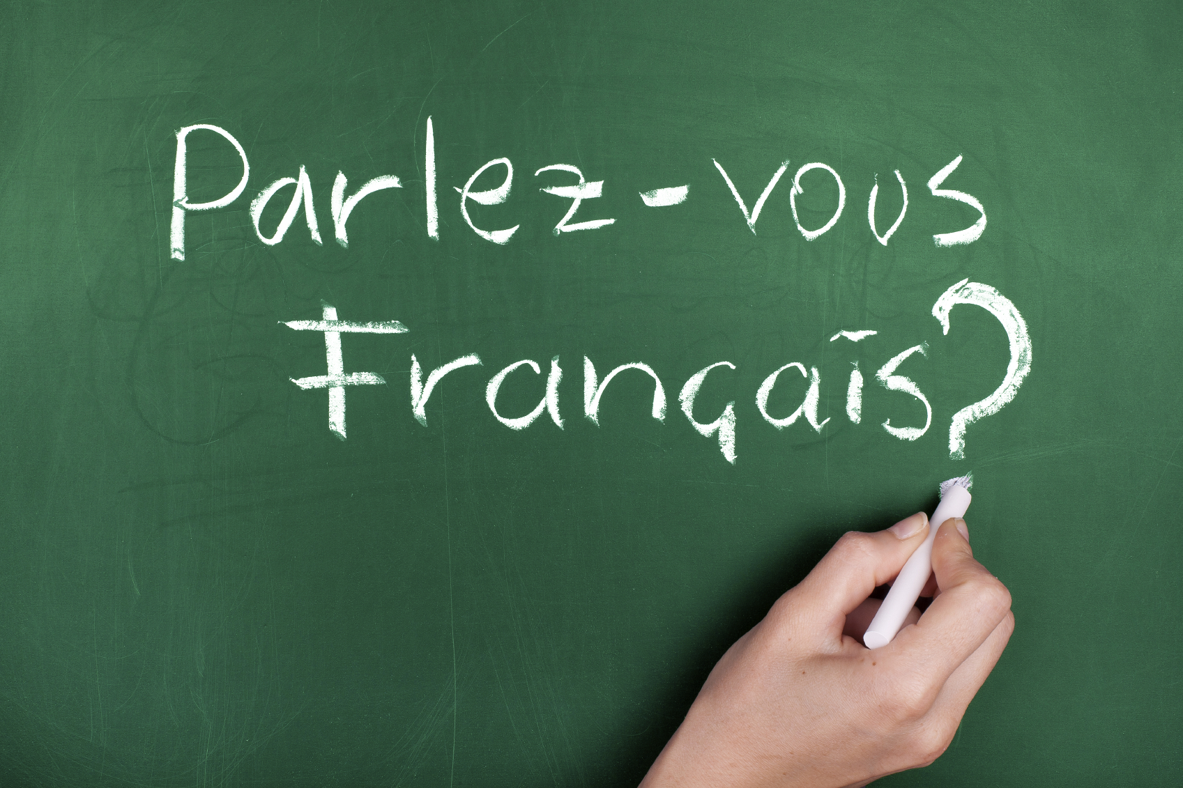 3 Motivi per imparare queste lingue lavagna con scritta in francese