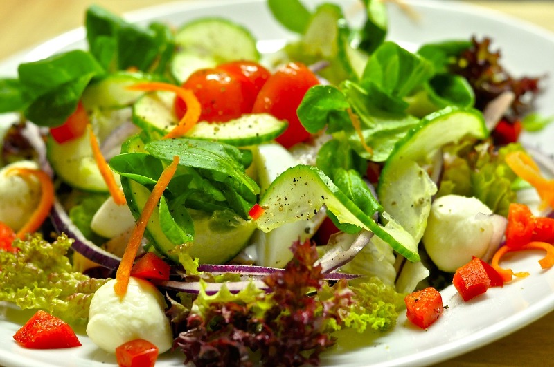 Come prepararsi agli esami di maturità Insalata piatto leggero dieta