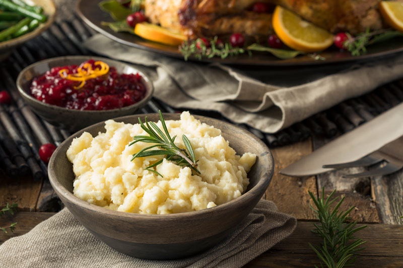 Piatti tipici della festa del ringraziamento Contorno americano mashed potatoes