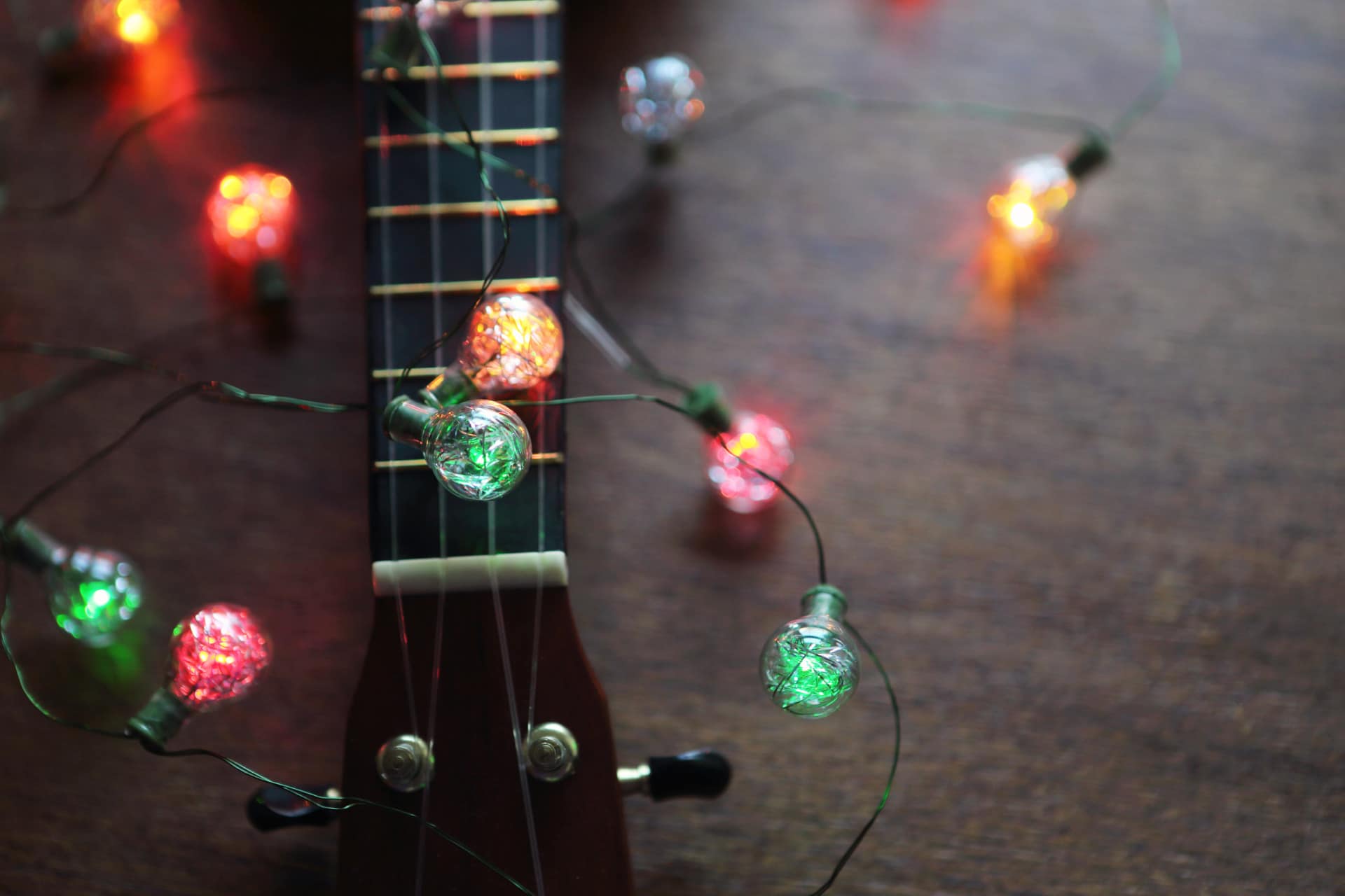 I Carols e Charles Dickens: una lezione di inglese Christmas music