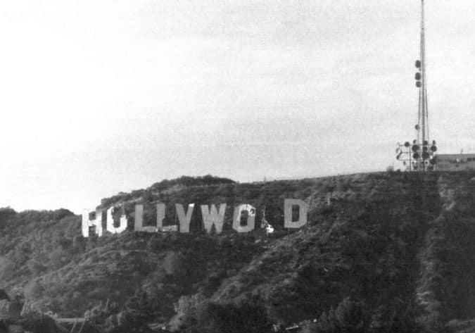 Chi ha inventato la scritta di Hollywood? Chi ha inventato la scritta di Hollywood?