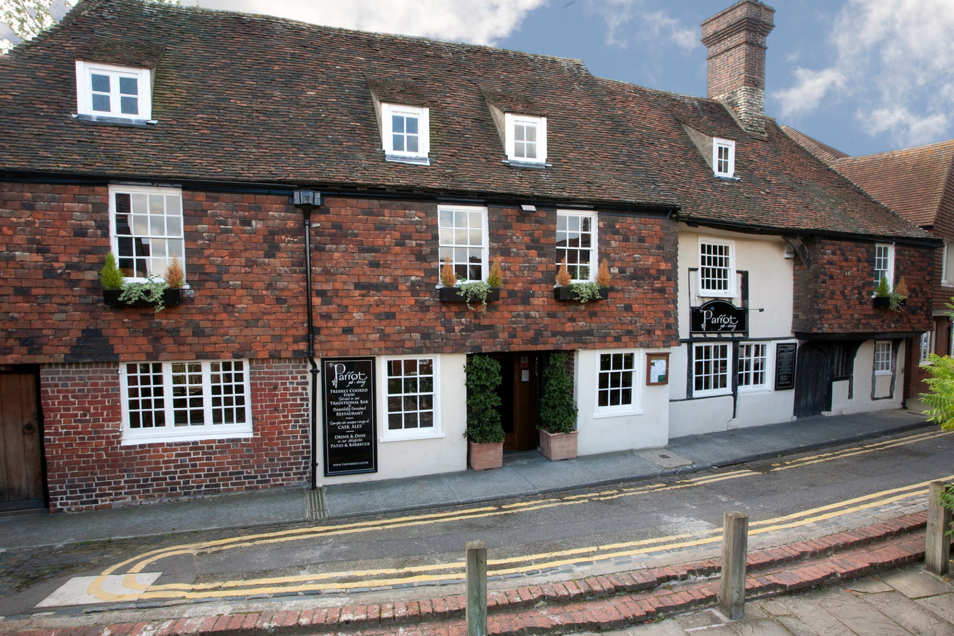 5 pub da non perdere in Inghilterra Foto da http://www.parrotcanterbury.co.uk/