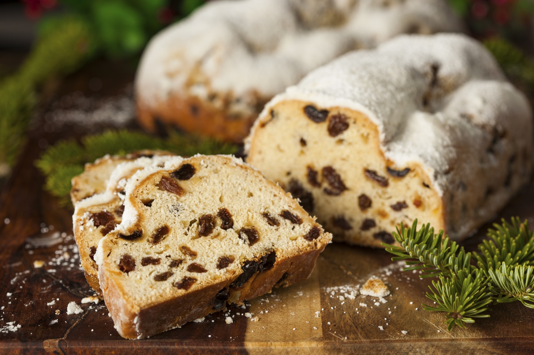 Ricette e tradizioni di Natale nel mondo Pane con uvetta olandese stollen