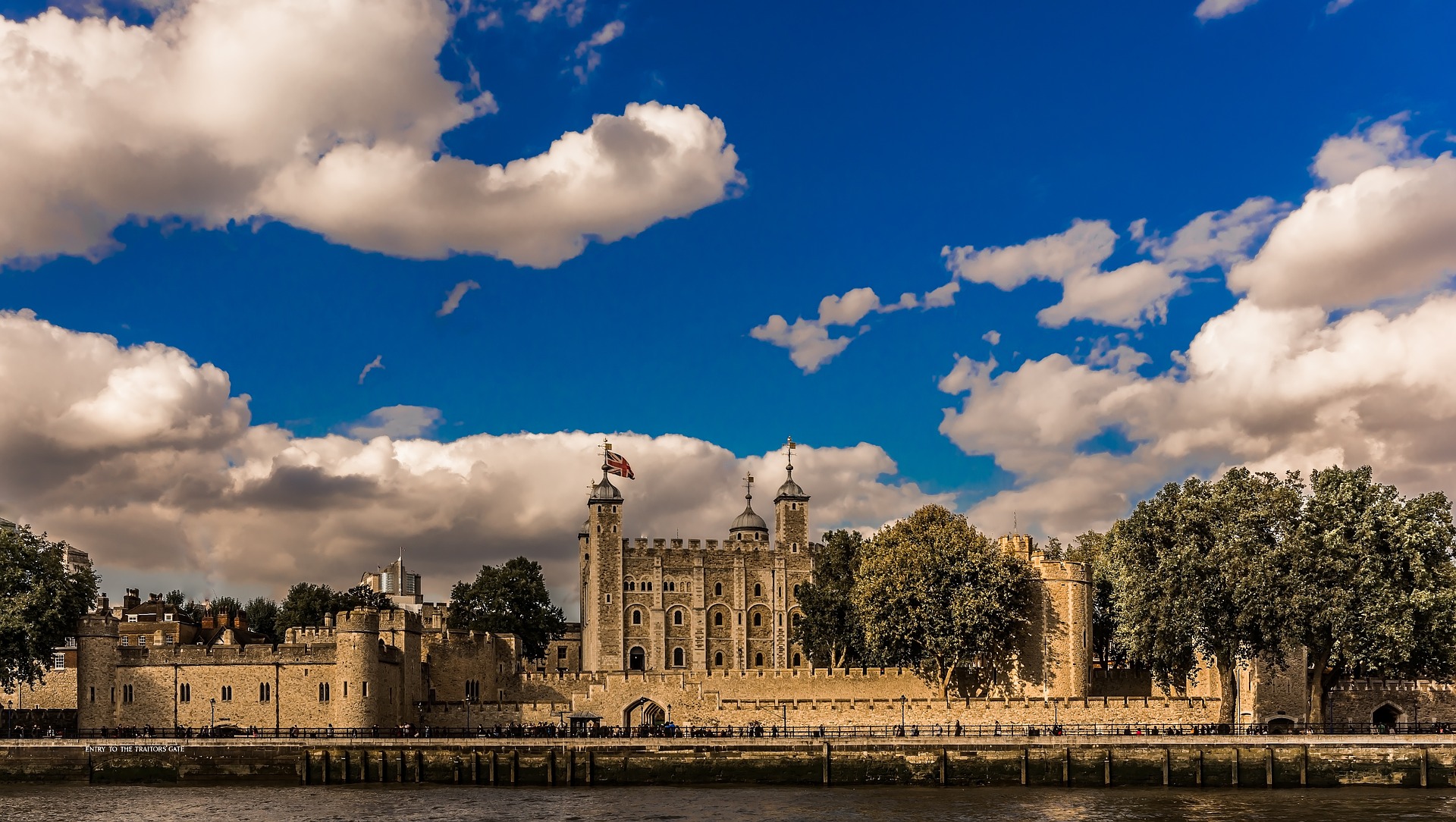 Alla scoperta della Londra reale: tutti i luoghi Panoramica della torre di Londra